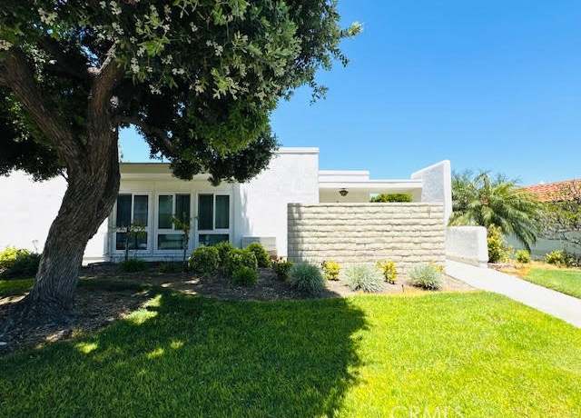 Property at 2179 Via Puerta Unit Q, Laguna Woods, CA 92637, 2 beds, 1 bath