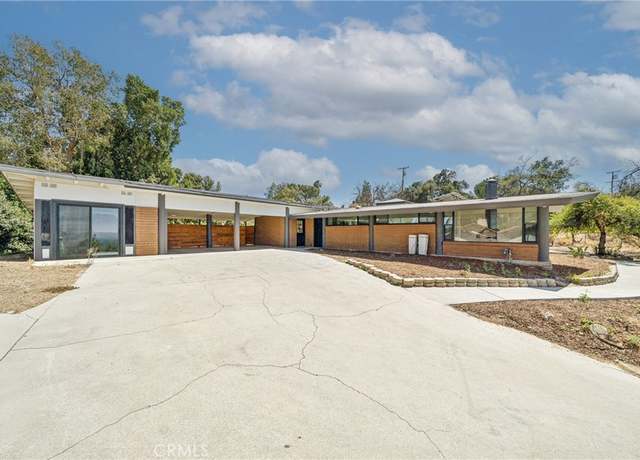 Property at 15495 Washington St, Riverside, CA 92506, 4 beds, 2 baths