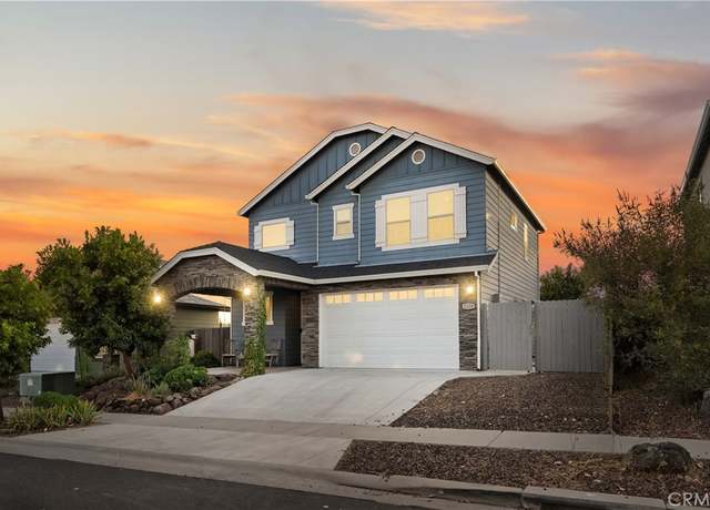 Property at 1110 Shumard Oak Way, Chico, CA 95928, 3 beds, 2.5 baths