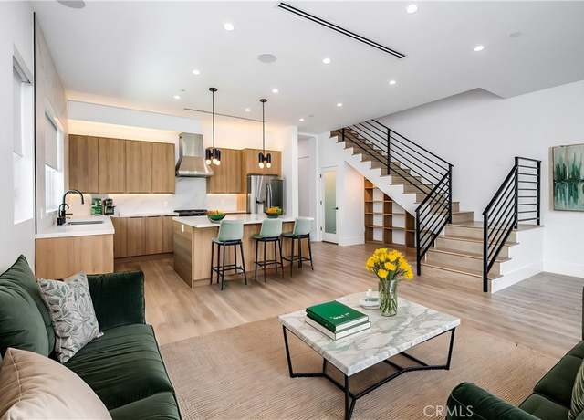 Property at 5258 Hermitage Ave #1, Valley Village, CA 91607, 3 beds, 3 baths