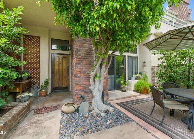 Property at 18751 Hatteras St #13, Tarzana, CA 91356, 3 beds, 2.5 baths