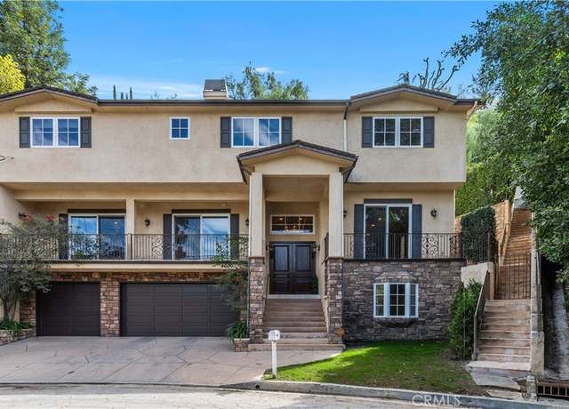 Property at 4630 Esparto St, Woodland Hills, CA 91364, 4 beds, 5.5 baths