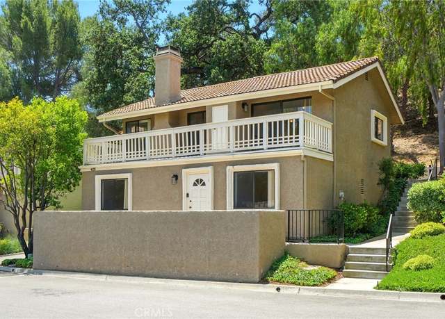 Property at 425 Vista Dorado Ln, Oak Park, CA 91377, 3 beds, 2.5 baths
