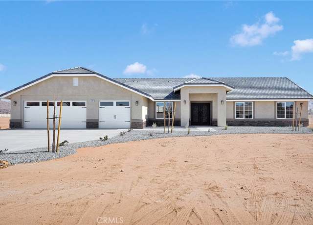 Property at 15049 Temecula Rd, Apple Valley, CA 92307, 4 beds, 3.5 baths