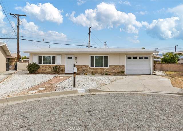 Property at 220 Susan Ln, Hemet, CA 92543, 2 beds, 1 bath