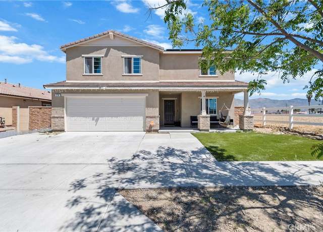 Property at 210 W Fruitvale Ave, Hemet, CA 92543, 4 beds, 3 baths