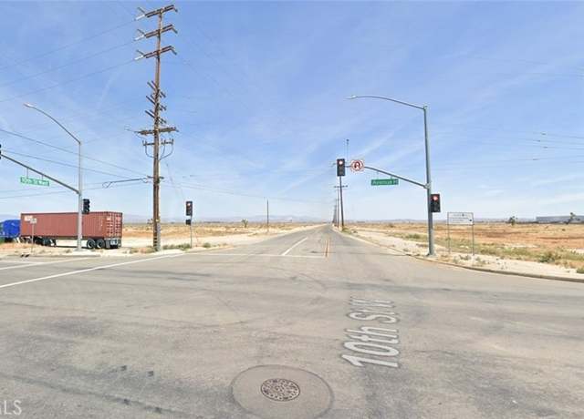 Property at 46135 W 10th St W, Lancaster, CA 93536