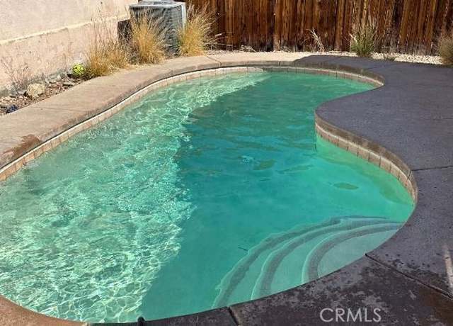 Property at 54405 Avenida Obregon, La Quinta, CA 92253, 3 beds, 2 baths