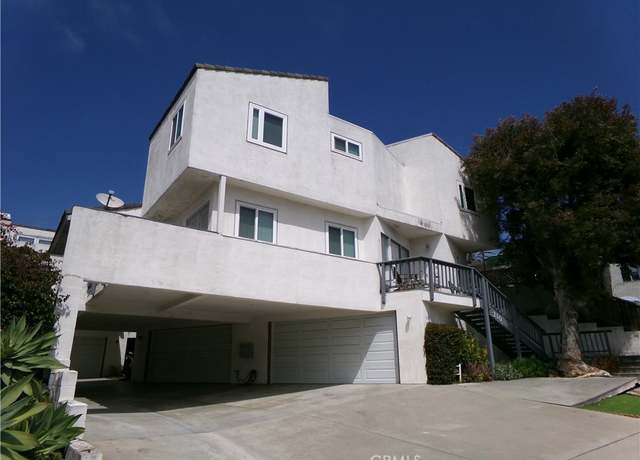 Property at 210 W Escalones, San Clemente, CA 92672, 6 beds, 6.5 baths