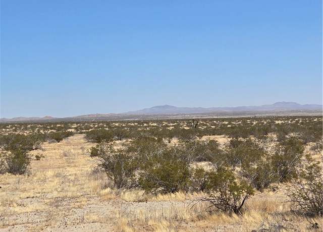 Property at 190 E Avenue E, Lancaster, CA 93535