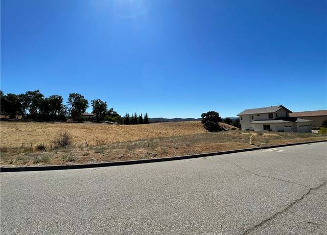 Property at 2140 Holly Dr, Paso Robles, CA 93446