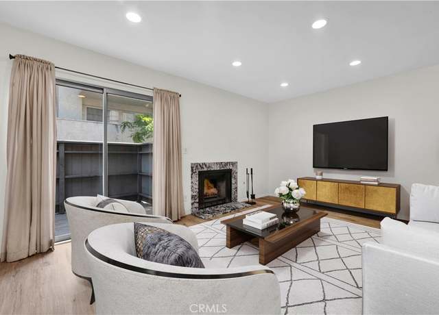 Property at 20155 Keswick St #117, Winnetka, CA 91306, 2 beds, 3 baths