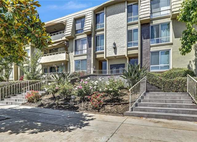 Property at 5215 Balboa Blvd #203, Encino, CA 91316, 2 beds, 2 baths