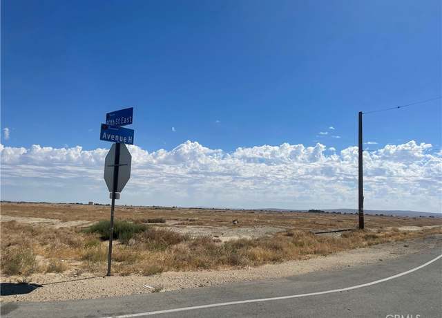 Property at 90 Avenue H, Lancaster, CA 93535