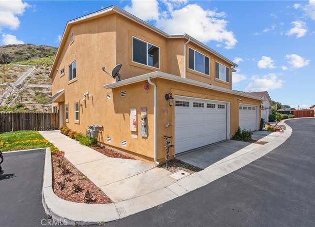 Property at 26145 Gravett Pl, Saugus, CA 91350, 4 beds, 3 baths