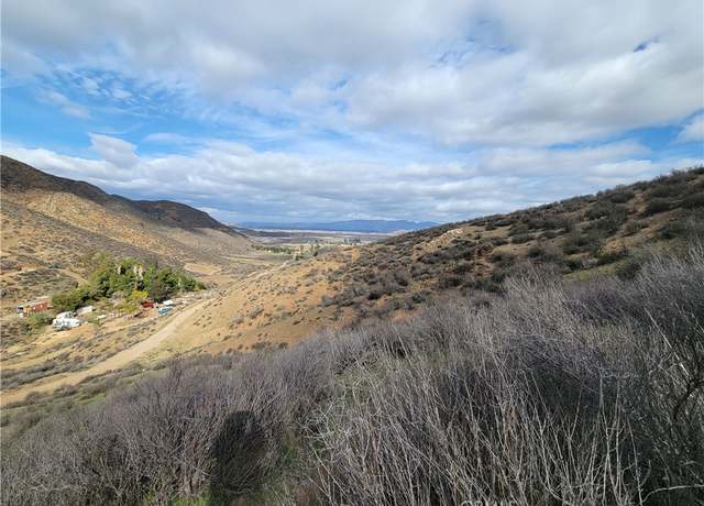 Property at 38 Horning Rd, Hemet, CA 92543