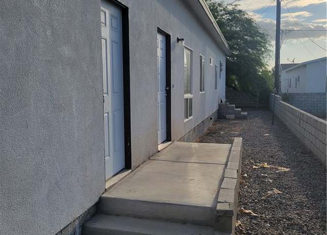 Property at 6446 Palm View Ave, 29 Palms, CA 92277, 6 beds, 4 baths