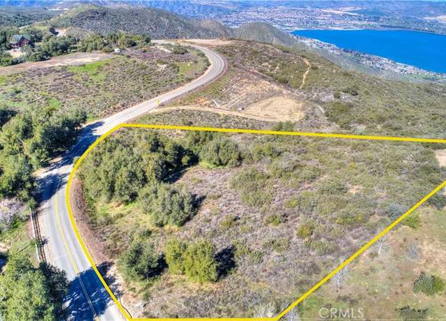 Property at 7 South Main Dv, Lake Elsinore, CA 92530
