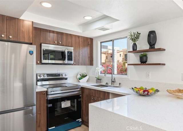 Property at 280 S Avenida Caballeros #271, Palm Springs, CA 92262, 1 bed, 1 bath