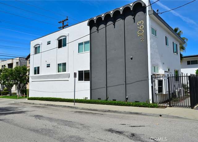Property at 1063 Justin Ave, Glendale, CA 91201, 14 beds, 12 baths