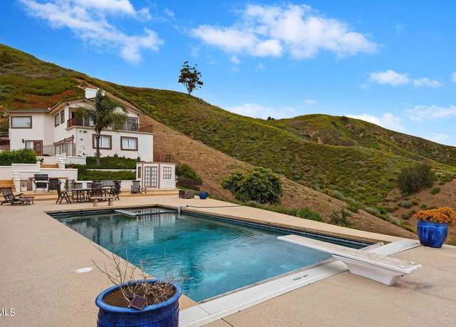 Property at 1184 Colina Vista Vis, Ventura, CA 93003, 4 beds, 3 baths