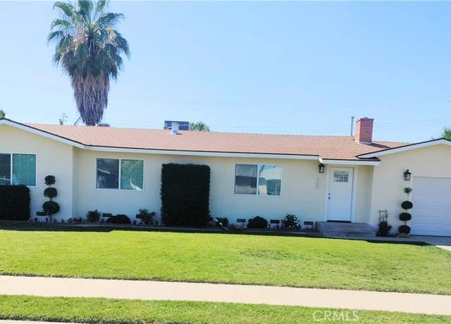 Property at 900 S Ann St, Tulare, CA 93274, 3 beds, 1.5 baths
