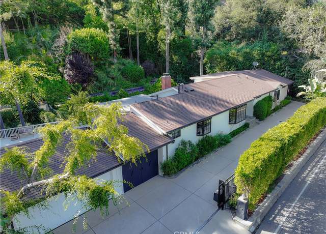Property at 3479 Mandeville Canyon Rd, Los Angeles, CA 90049, 3 beds, 2.5 baths