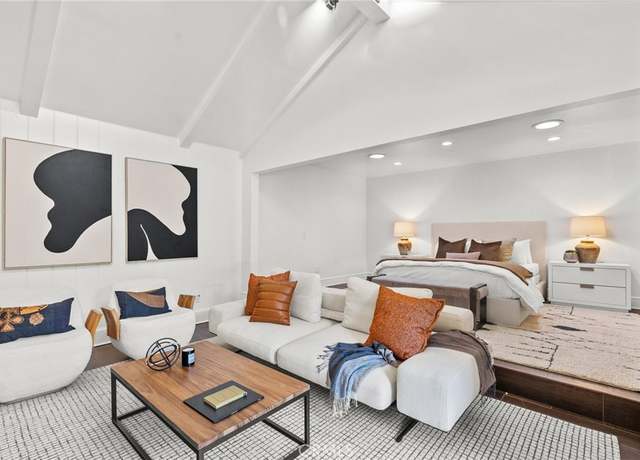 Property at 14115 Greenleaf St, Sherman Oaks, CA 91423, 5 beds, 4.5 baths