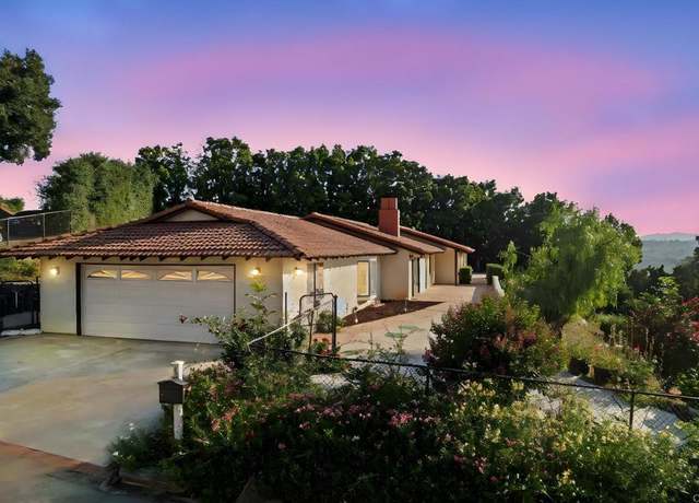 Property at 917 Gretna Green Way, Escondido, CA 92025, 4 beds, 2.5 baths