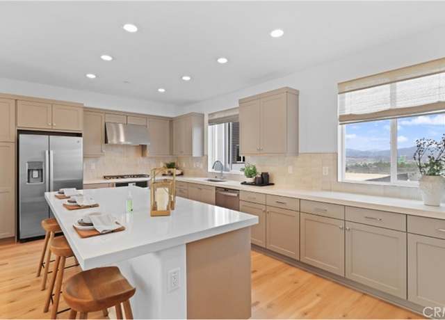 Property at 26741 Blue Hills Loop, Valencia, CA 91381, 3 beds, 3.5 baths