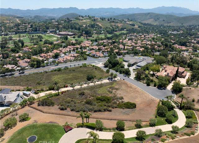 Property at 1874 Dawn Meadow St, Thousand Oaks, CA 91362