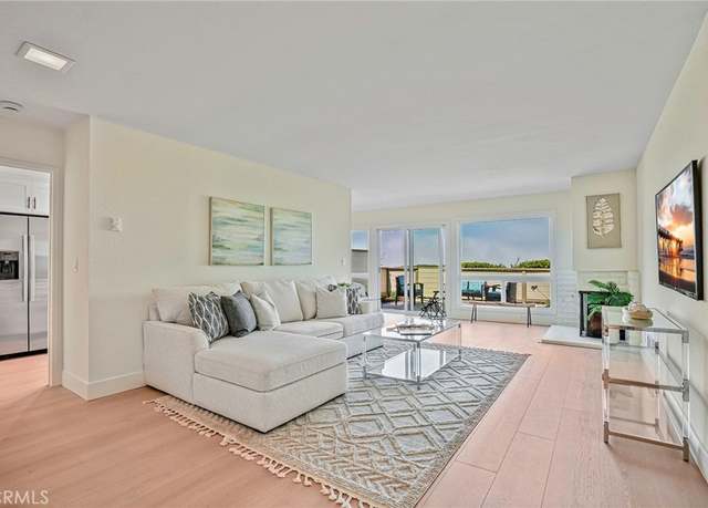 Property at 54 Cresta Verde Dr, Rolling Hills Estates, CA 90274, 3 beds, 2.5 baths
