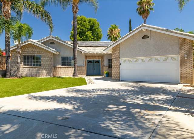 Property at 23570 Brook Dr, Canyon Lake, CA 92587, 3 beds, 2 baths