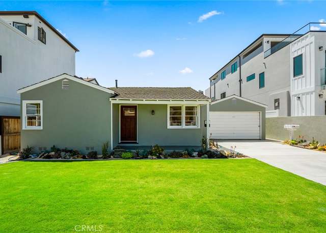 Property at 205 Huntington St, Huntington Beach, CA 92648, 7 beds, 4 baths