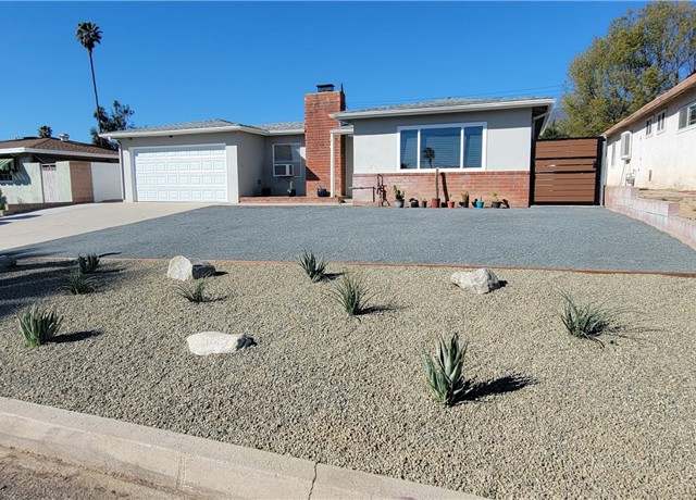 Property at 25542 Edgemont Dr, San Bernardino, CA 92404, 3 beds, 2 baths