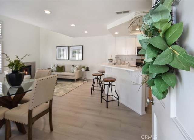 Property at 85 Briarglen, Irvine, CA 92614, 2 beds, 2.5 baths