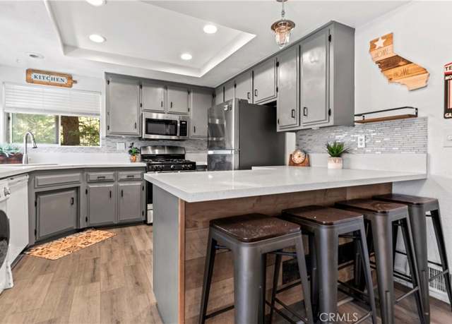 Property at 32538 Scandia Dr, Running Springs Area, CA 92382, 3 beds, 1.5 baths