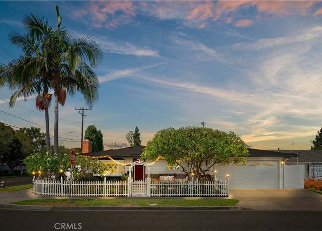 Property at 3067 Trinity Dr, Costa Mesa, CA 92626, 4 beds, 2 baths