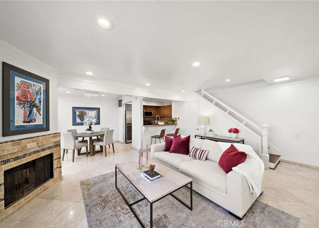 Property at 25712 Le Parc #59, Lake Forest, CA 92630, 2 beds, 2.5 baths