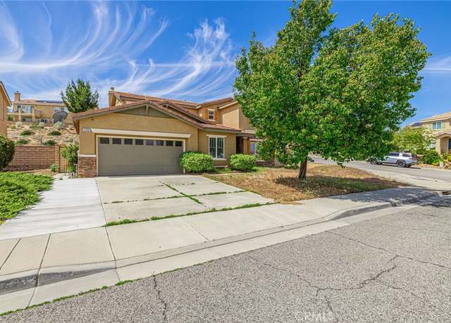 Property at 2400 Allysum Pl, Palmdale, CA 93551, 6 beds, 3 baths