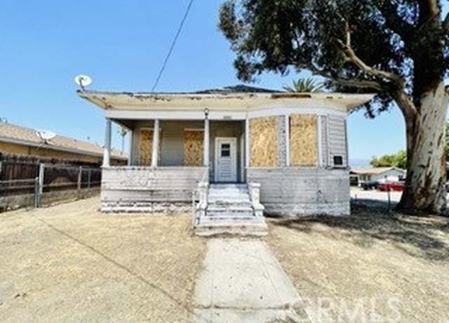 Property at 1238 W Rialto Ave, San Bernardino, CA 92410, 2 beds, 1.5 baths