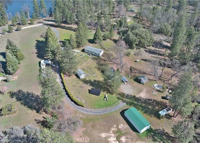Property at 4947 Sierra Pines Dr Unit A, Mariposa, CA 95338, 2 beds, 2 baths