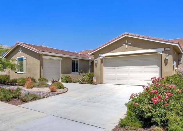 Property at 33802 Edge Ln, Temecula, CA 92592, 3 beds, 3.5 baths