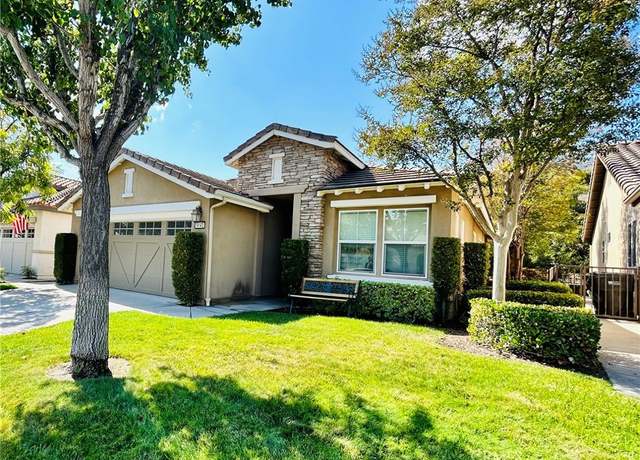 Property at 9143 Pinyon Pt, Corona, CA 92883, 2 beds, 2 baths