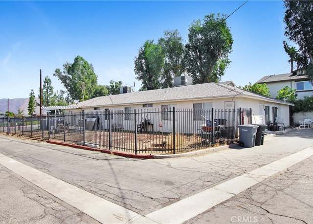 Property at 671 Greystone Ln, Hemet, CA 92543, 12 beds, 2 baths