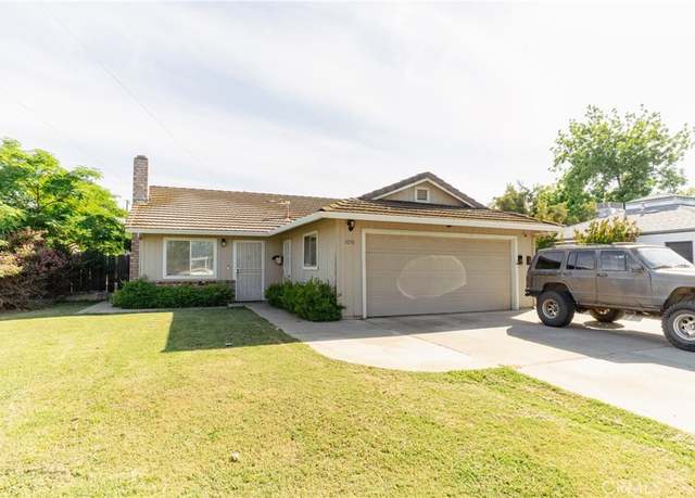 Property at 1070 E 23rd St, Merced, CA 95340, 3 beds, 2 baths