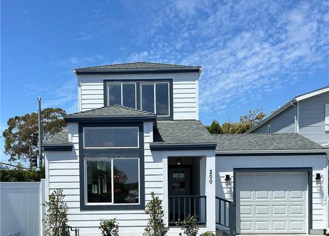 Property at 200 Tremont Dr, Newport Beach, CA 92660, 3 beds, 2.5 baths