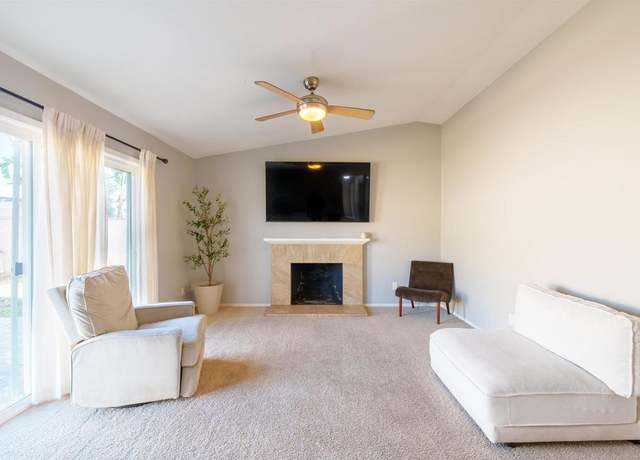 Property at 2133 Manchester Ave, Escondido, CA 92027, 3 beds, 2 baths