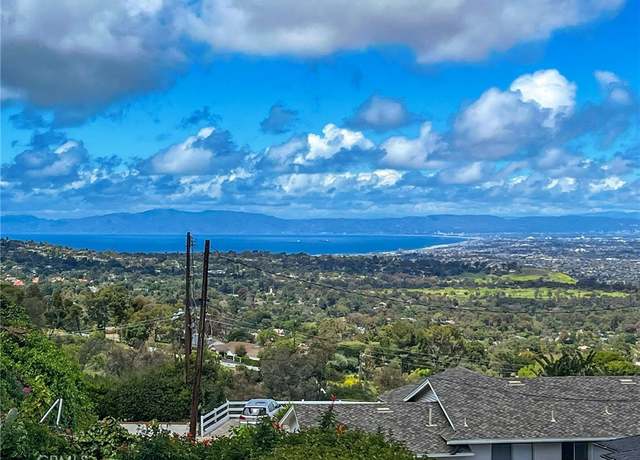 Property at 19 Surrey Ln, Rancho Palos Verdes, CA 90275, 3 beds, 3 baths