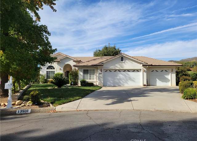 Property at 13508 Pineridge Ct, Yucaipa, CA 92399, 3 beds, 3 baths